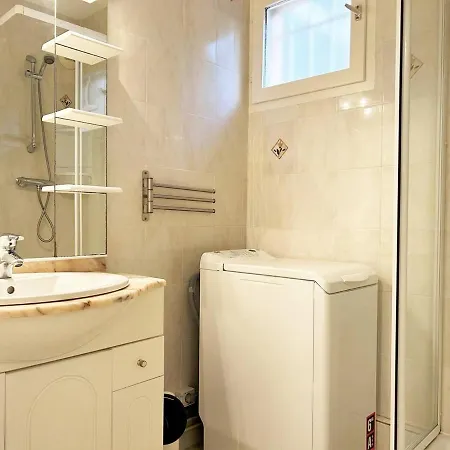 T2 Avec Jardin, Parking Et Climatiseur - Proche - Fr-1-251-436 דירה *